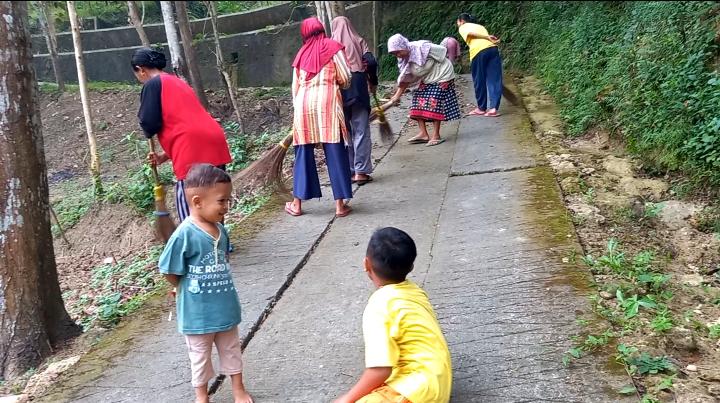 kerja bakti